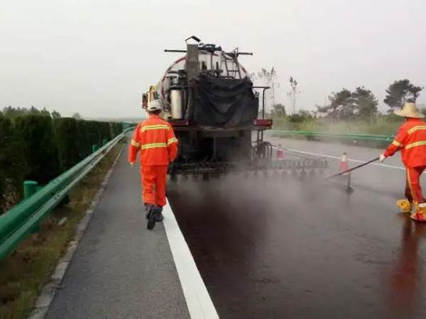 Introduction and application of fog sealing technology for surface coating maintenance_2